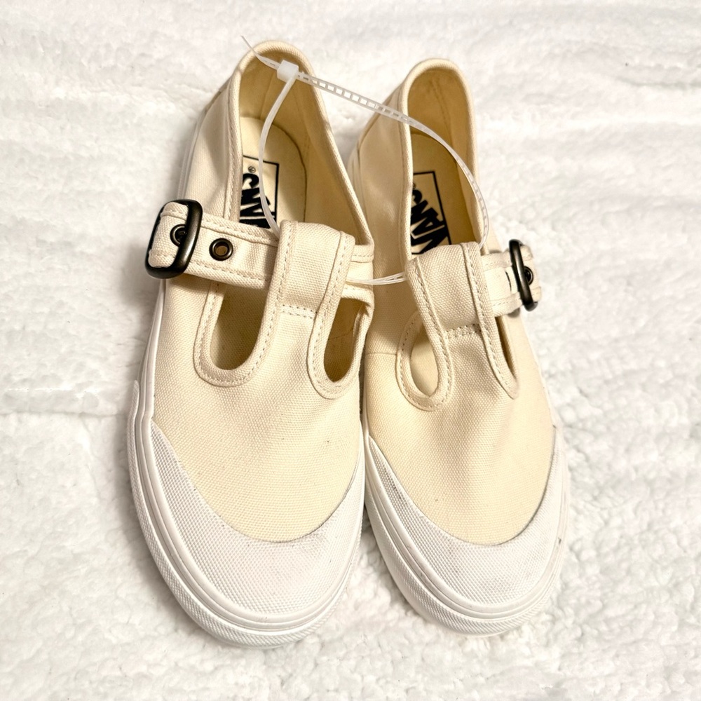 Vans Style 93 Mary Jane White Cream Canvas Buckle Women's Size 6 / New - Picture 2 of 6